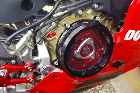 CNC RACING PIERŚCIEŃ DOCISKOWY SPRZĘGŁA DUCATI, KOLOR ZŁOTY