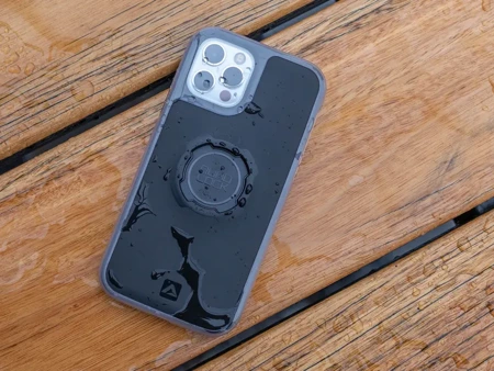 Kryt Quad Lock® MAG proti dešti - iPhone 16