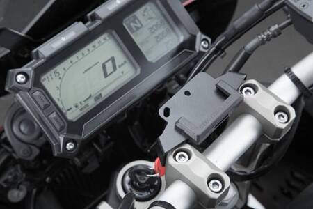 MOCOWANIE GPS NA KIEROWNICĘ SW-MOTECH YAMAHA MT-09 TRACER/TRACER 900GT BLACK