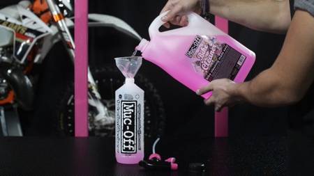 MUC-OFF 667 Biodegradowalny środek do czyszczenia motocykla 5 L