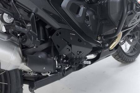 OSŁONA PIĘTY SW-MOTECH BMW R 1300 GS (23-) BLACK