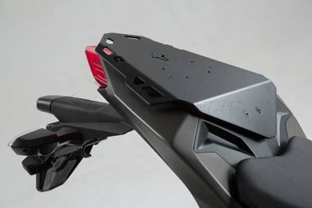 STELAŻ SEAT-RACK POD PŁYTĘ MONTAŻOWĄ KUFRA SW-MOTECH KAWASAKI Z 300 (15-) BLACK