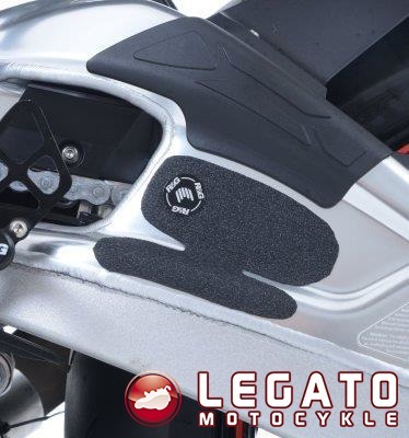 TANKPAD ANTYPOďż˝LIZGOWY ZABEZPIECZAJďż˝CY WAHACZ 2 CZĘCI BMW S1000R / HP4 / S1000RR 10-15 BLACK